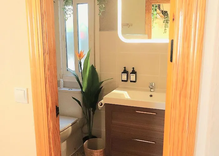 Апартаменти La Casita Andaluz 10min Walk Марбелья