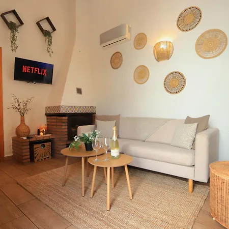 Apartment La Casita Andaluz 10min Walk Marbella